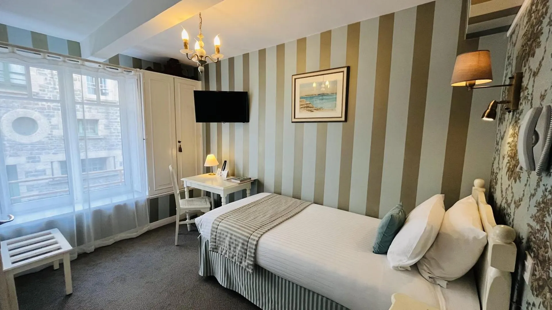 *** Hotel Hôtel-Restaurant Printania Dinard França